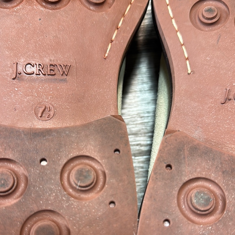 J. Crew Men's Cream Suede Oxfords size 7.5 (b235) - Picture 7 of 7